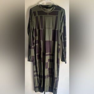 Geometric Pattern Long Sleeve Dress